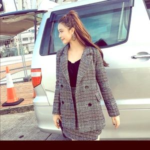 NEVER WORN/tag still on. Very cute clothes!